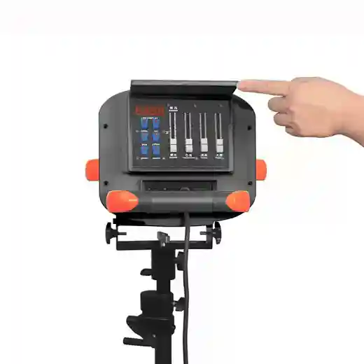 Outdoor Waterproof 600W LED Follow Spot Light DMX512 Control IP65 Rating with Stand and Flightcase